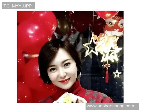 美丽与荣耀的结合美女与足球明星的浪漫婚姻故事